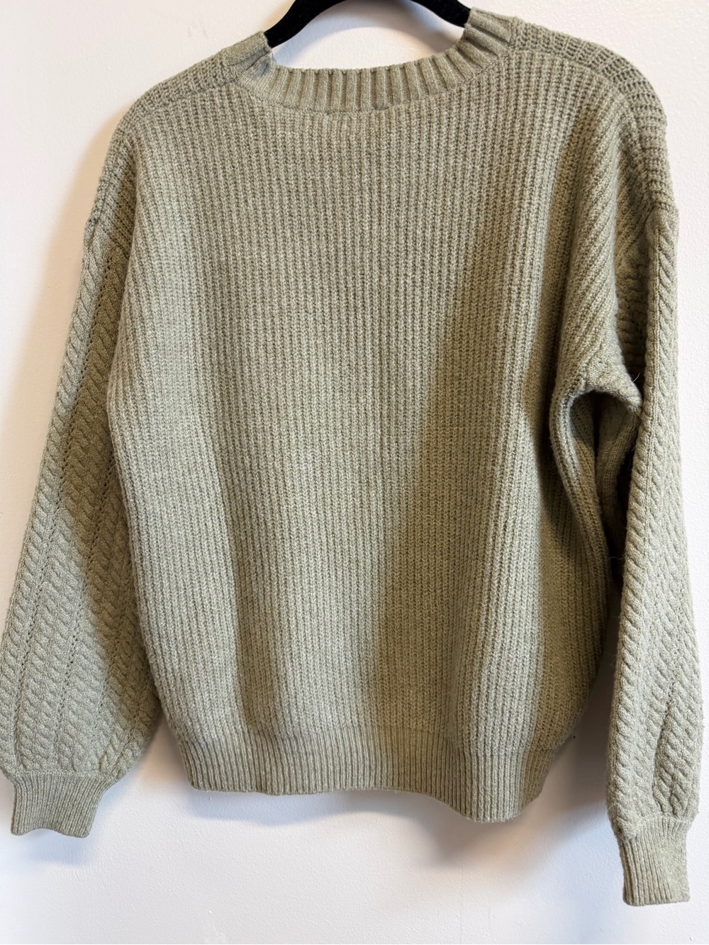 Tahari Sage Green Cable Knit Balloon Sleeve Sweater Small - Picture 5 of 9
